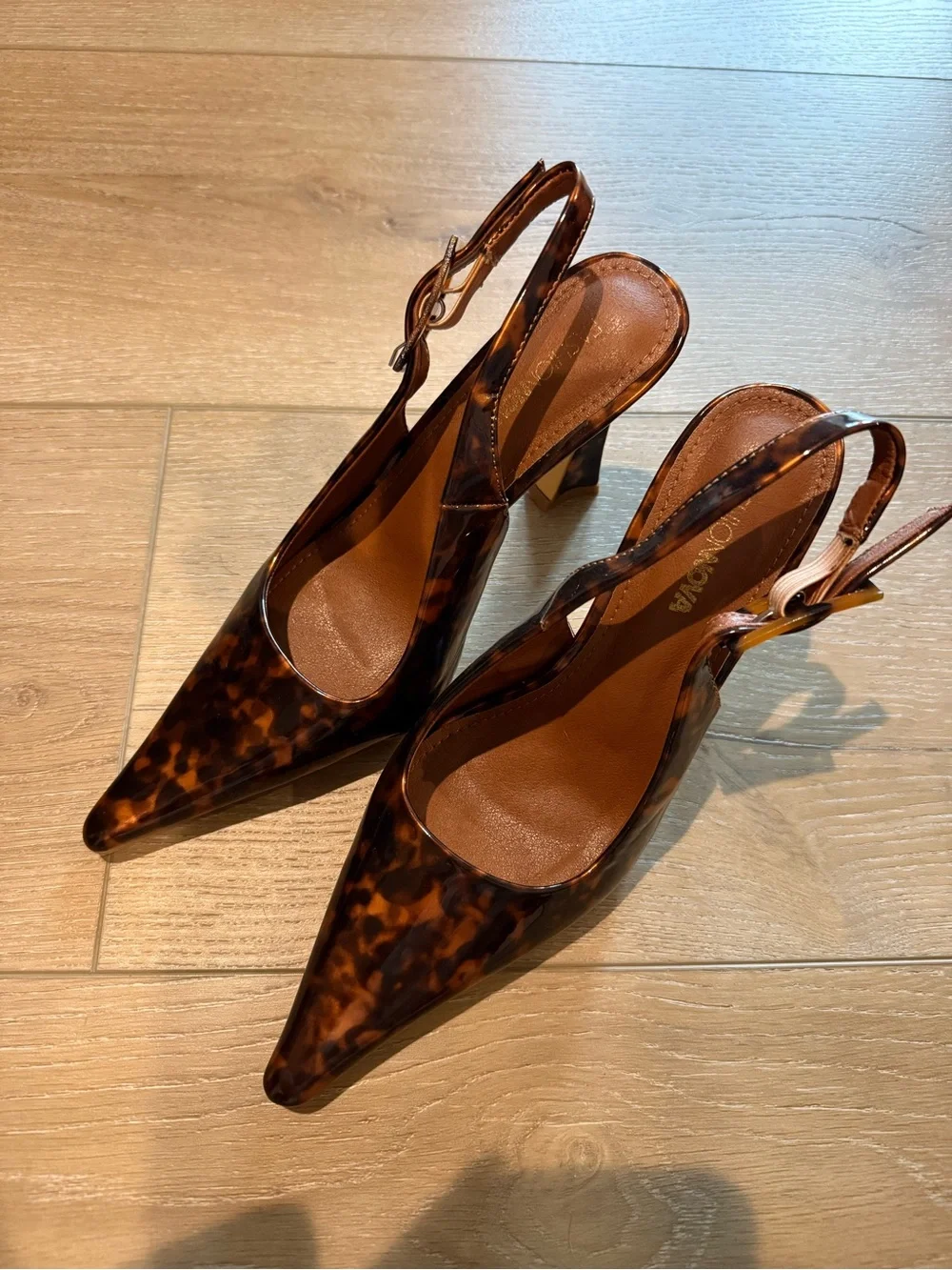 Tortoiseshell Slingback Pointed-Toe Heels - Brown
